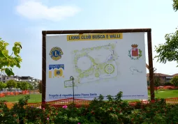 I lavori al parco sono finanziati dal Lions Club Busca e Valli in collaborazione con il Comune e l'associazione Busca&Verde